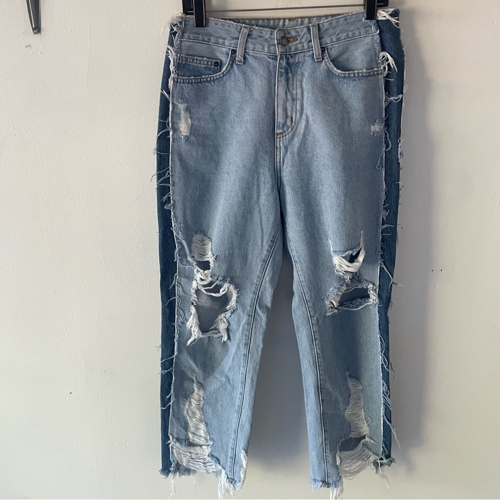 Carmar Los Angeles distressed ripped blue jeans 37489
